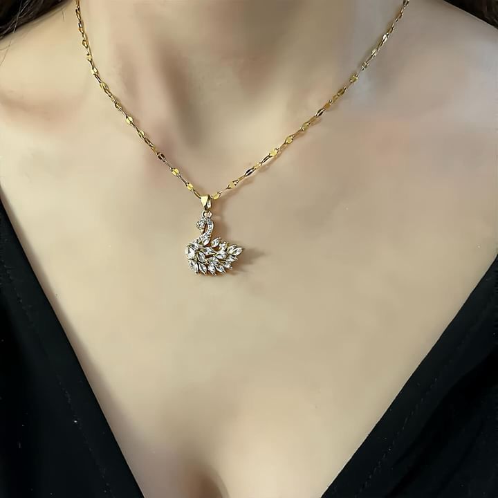 Z.14 Ayar Altın Kaplama Swarovski Taşlı Kuğu Kolye