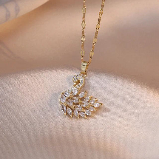 Z.14 Ayar Altın Kaplama Swarovski Taşlı Kuğu Kolye